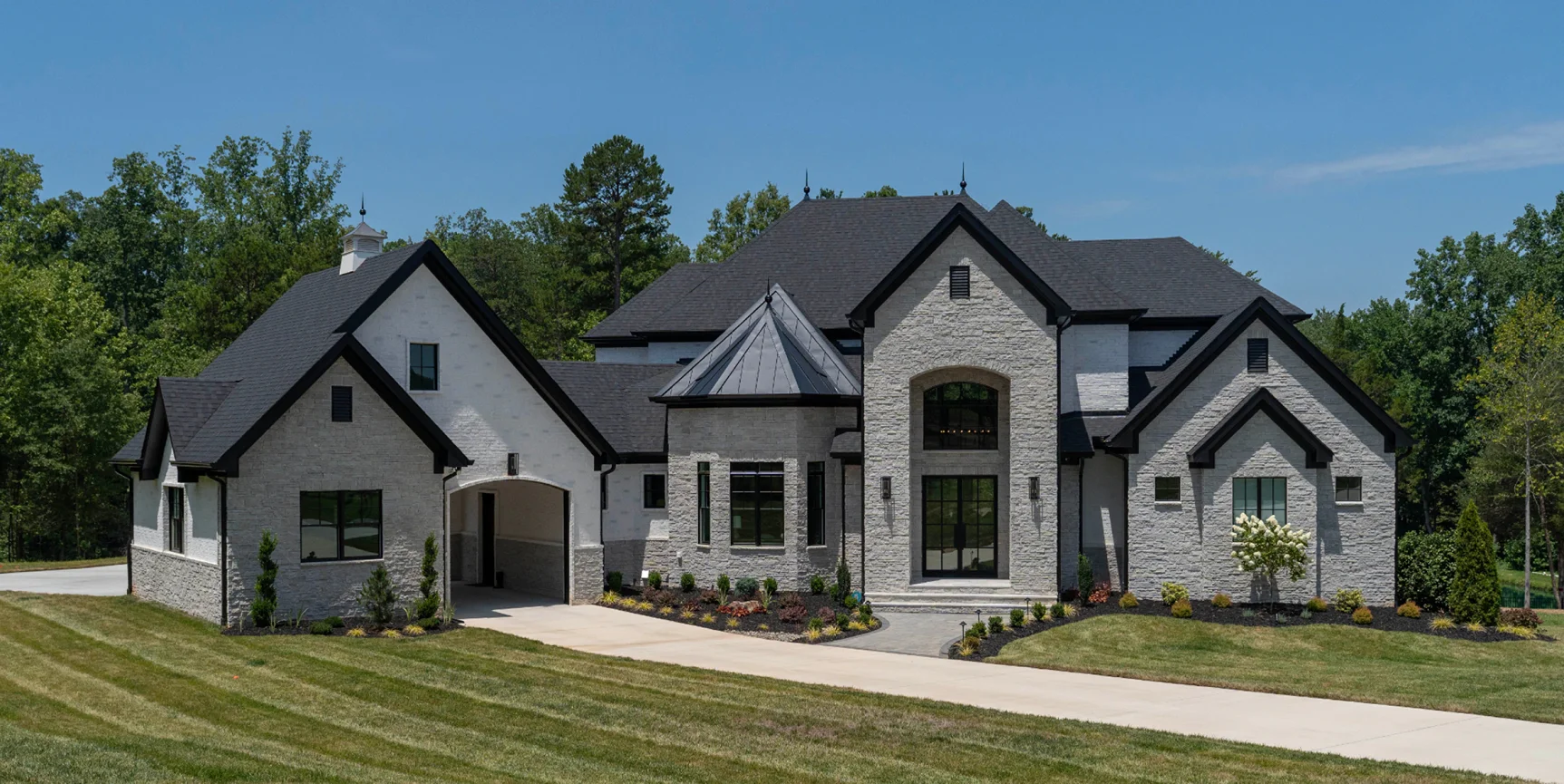 Lakemist Homes Hero 6